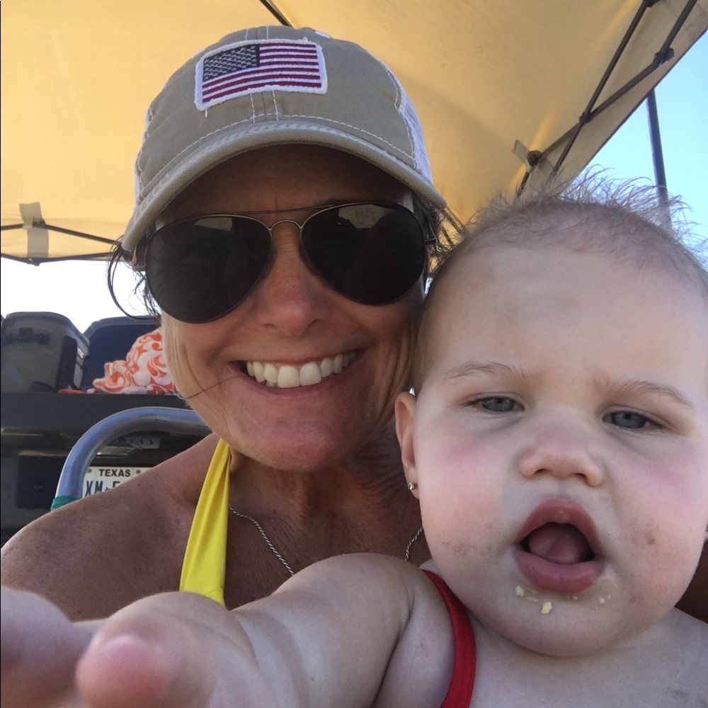 Meet your Posher, Pam